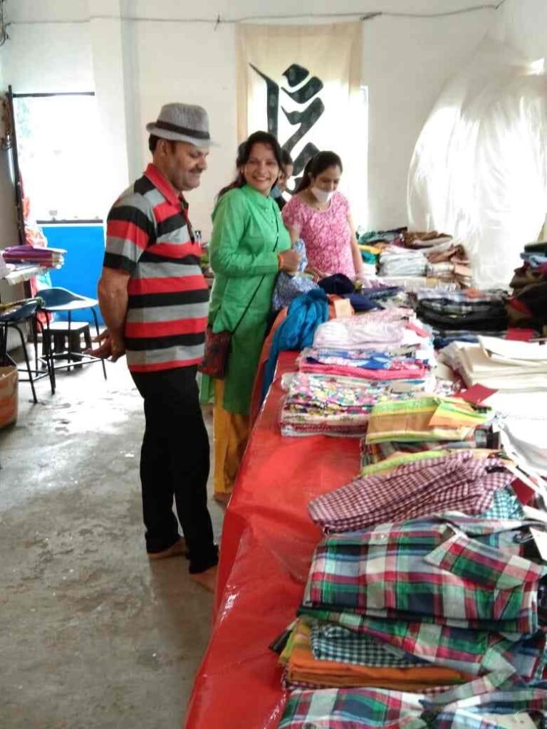 Customers at the Bagli Bhavan sale - Samaj Pragati Sahayog - SPS